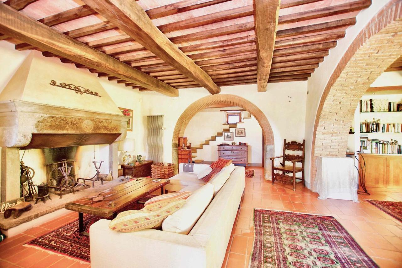 Отель Borgo Solamore Кортона Экстерьер фото